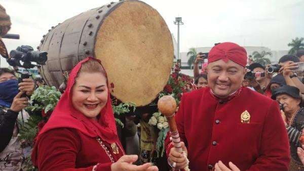 Profil dan Kekayaan Alwin Basri, Suami Mba Ita Wali Kota Semarang yang Ikut Tersandung Dugaan Kasus Korupsi Profil dan Kekayaan Alwin Basri, Suami Mba Ita Wali Kota Semarang yang Ikut Tersandung Dugaan Kasus Korupsi