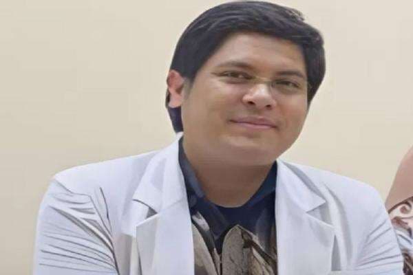 Profil dr M Syafril Firdaus, Dokter Kandungan di Garut yang Viral Lecehkan Pasien saat USG Profil dr M Syafril Firdaus, Dokter Kandungan di Garut yang Viral Lecehkan Pasien saat USG