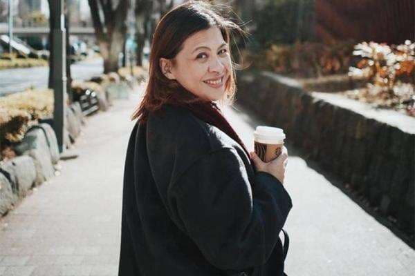 Profil Fifi Karamoy, Istri Vincent Rompies yang Jarang Diketahui Publik Profil Fifi Karamoy, Istri Vincent Rompies yang Jarang Diketahui Publik