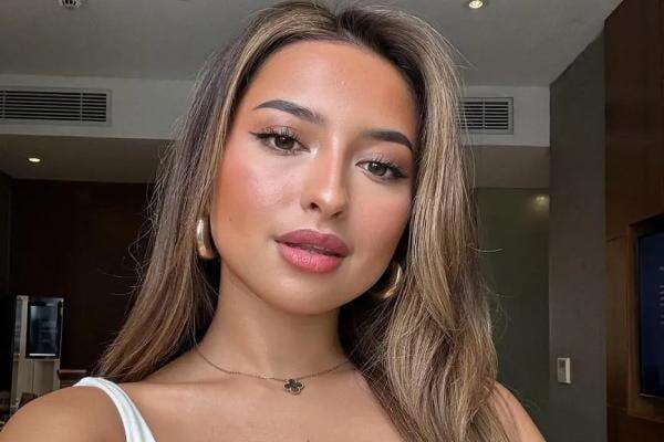 Profil Jennifer Coppen, Artis yang Dekat dengan Justin Hubner Profil Jennifer Coppen, Artis yang Dekat dengan Justin Hubner