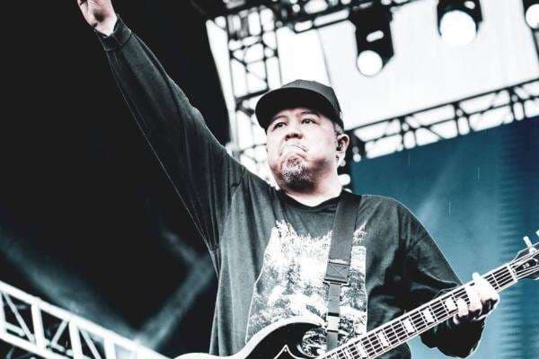 Profil Ricky Siahaan, Gitaris Seringai yang Meninggal saat Konser di Jepang Profil Ricky Siahaan, Gitaris Seringai yang Meninggal saat Konser di Jepang