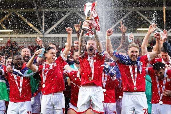 Profil Wrexham AFC, Klub Milik Ryan Reynolds yang Promosi 3 Tahun Berturut-Turut di Liga Inggris Profil Wrexham AFC, Klub Milik Ryan Reynolds yang Promosi 3 Tahun Berturut-Turut di Liga Inggris