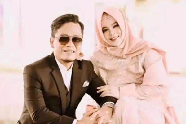 Profil dan Biodata Ning Astuti, Istri Gus Miftah Maulana yang Pernah Ditoyor di Depan Banyak Orang Profil dan Biodata Ning Astuti, Istri Gus Miftah Maulana yang Pernah Ditoyor di Depan Banyak Orang
