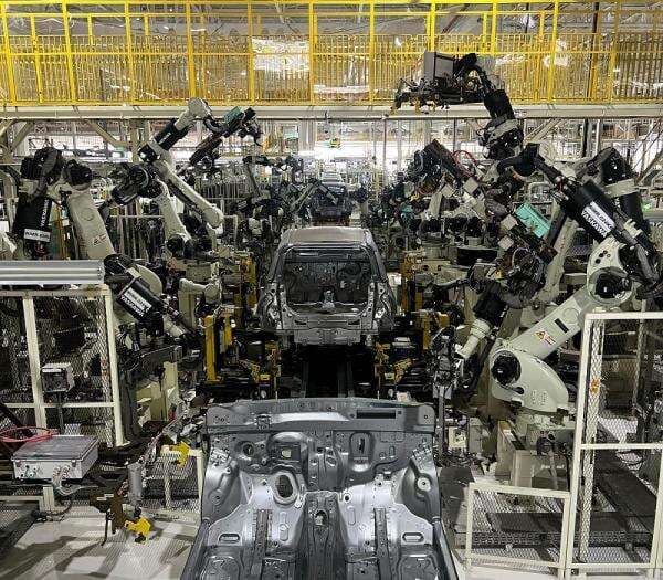 Intip Proses Produksi Mobil di Pabrik Baru Daihatsu, Begini Alurnya Intip Proses Produksi Mobil di Pabrik Baru Daihatsu, Begini Alurnya