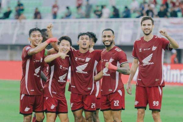 Hasil PSM Makassar vs Malut United di Liga 1: Drama 5 Gol, Juku Eja Menang Lewat Gol Menit Terakhir Hasil PSM Makassar vs Malut United di Liga 1: Drama 5 Gol, Juku Eja Menang Lewat Gol Menit Terakhir