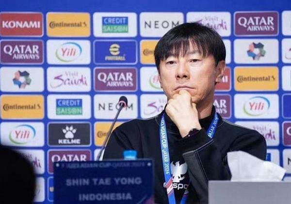 PSSI Siapkan Uang Pesangon Ratusan Miliar Rupiah untuk Shin Tae-yong jika Tak Lagi Latih Timnas Indonesia? PSSI Siapkan Uang Pesangon Ratusan Miliar Rupiah untuk Shin Tae-yong jika Tak Lagi Latih Timnas Indonesia?