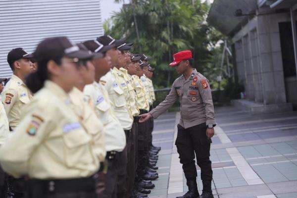 PT Global Jasa Sejahtera Gandeng Polda Metro Gelar Pelatihan Gada Pratama untuk Satpam PT Global Jasa Sejahtera Gandeng Polda Metro Gelar Pelatihan Gada Pratama untuk Satpam