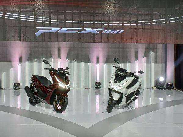New Honda PCX 160 Resmi Meluncur, Dibanderol Mulai Rp33 Jutaan New Honda PCX 160 Resmi Meluncur, Dibanderol Mulai Rp33 Jutaan