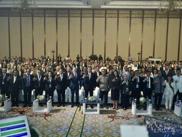 Indonesia Maritime Week 2025: Pertamina International ShippingHadirkan Inovasi dan Kolaborasi Strategis Indonesia Maritime Week 2025: Pertamina International ShippingHadirkan Inovasi dan Kolaborasi Strategis