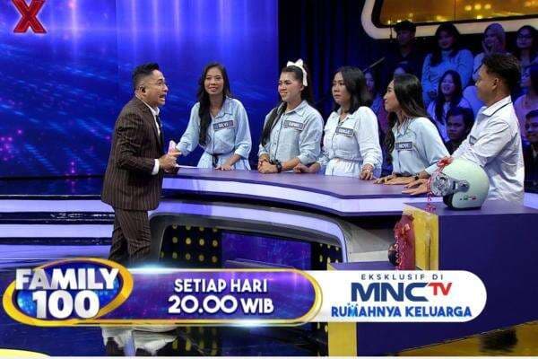 Pura-pura Batuk Sampai Arah Jam, Emang Gitu Ya Kode Cowok ke Cewek? Jawaban Top Survei Family 100 MNCTV Bikin Kaget Pura-pura Batuk Sampai Arah Jam, Emang Gitu Ya Kode Cowok ke Cewek? Jawaban Top Survei Family 100 MNCTV Bikin Kaget