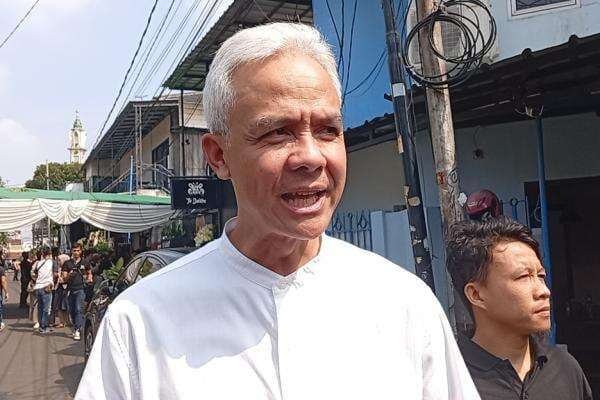 Purnawirawan TNI Tuntut Penggantian Wapres Gibran, Ini Kata Ganjar Pranowo Purnawirawan TNI Tuntut Penggantian Wapres Gibran, Ini Kata Ganjar Pranowo