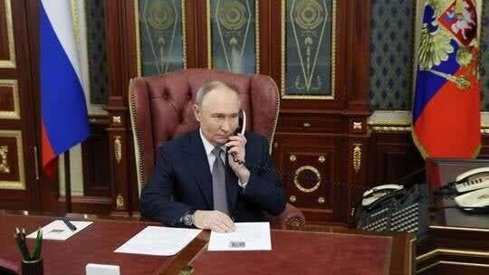 10 Gunung Terindah di Indonesia yang Wajib Masuk Daftar Pendakian 10 Gunung Terindah di Indonesia yang Wajib Masuk Daftar Pendakian