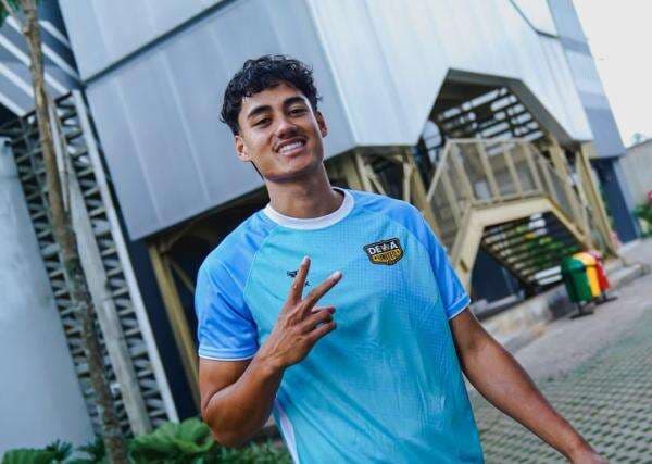 Dewa United Konfirmasi Rafael Struick Dipanggil ke Timnas Indonesia U-23 Dewa United Konfirmasi Rafael Struick Dipanggil ke Timnas Indonesia U-23