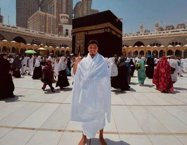 Kisah Ragnar Oratmangoen yang Bahagia Jadi Mualaf hingga Jadi Alasan Utama Mau Bela Timnas Indonesia Kisah Ragnar Oratmangoen yang Bahagia Jadi Mualaf hingga Jadi Alasan Utama Mau Bela Timnas Indonesia