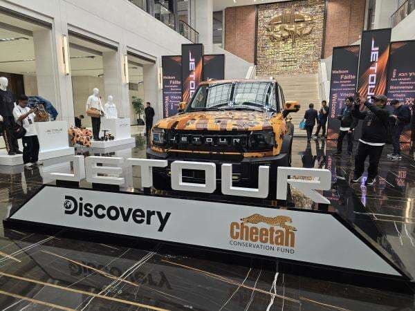 Rahasia Jetour Jadi Raja SUV Tercepat: Bukan Cuma Mobil, tapi Juga Strategi Travel+ Rahasia Jetour Jadi Raja SUV Tercepat: Bukan Cuma Mobil, tapi Juga Strategi Travel+