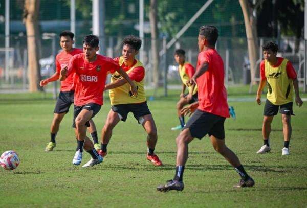 Piala Presiden 2025: Hadapi Oxford United, Liga Indonesia All Star Wajib Tampil Maksimal! Piala Presiden 2025: Hadapi Oxford United, Liga Indonesia All Star Wajib Tampil Maksimal!