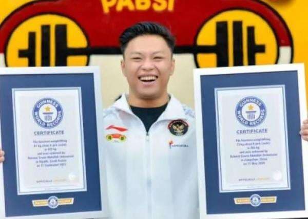 Bangga, Lifter Indonesia Rahmat Erwin Abdullah Bukukan 2 Rekor Dunia Bangga, Lifter Indonesia Rahmat Erwin Abdullah Bukukan 2 Rekor Dunia