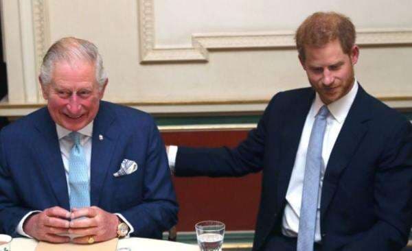 Diam-Diam Raja Charles Kirim Utusan Bertemu Pangeran Harry, Berdamai? Diam-Diam Raja Charles Kirim Utusan Bertemu Pangeran Harry, Berdamai?