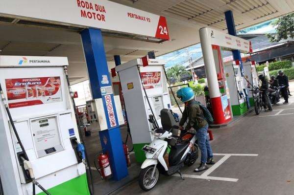 Rakyat Indonesia Rugi Rp47,6 Miliar Per Hari Akibat Pertamax Oplosan Rakyat Indonesia Rugi Rp47,6 Miliar Per Hari Akibat Pertamax Oplosan