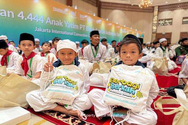 Ramadan 1446 H, BSI Beri Santunan untuk 4.444 Anak Yatim Dhuafa Ramadan 1446 H, BSI Beri Santunan untuk 4.444 Anak Yatim Dhuafa