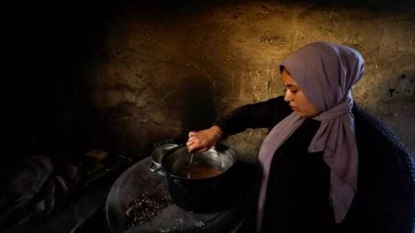 Ramadan di Gaza: Makanan Langka namun Kesedihan Berlimpah