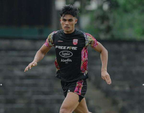 Ramadhan Sananta Ungkap Bakal Jadi Apa jika Pensiun dari Timnas Indonesia dan Pesepakbola Profesional Ramadhan Sananta Ungkap Bakal Jadi Apa jika Pensiun dari Timnas Indonesia dan Pesepakbola Profesional