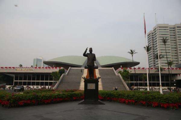 RUU PPRT Mandek 2 Dekade, Komisi XIII DPR Desak Pembahasan Segera Dimulai RUU PPRT Mandek 2 Dekade, Komisi XIII DPR Desak Pembahasan Segera Dimulai