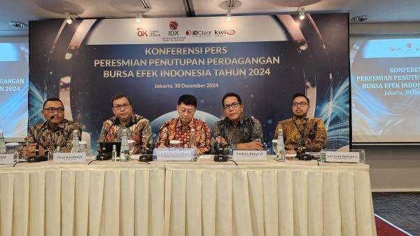 Rapor Pasar Modal RI 2025, IHSG Sempat Tembus 7.905 Rapor Pasar Modal RI 2025, IHSG Sempat Tembus 7.905