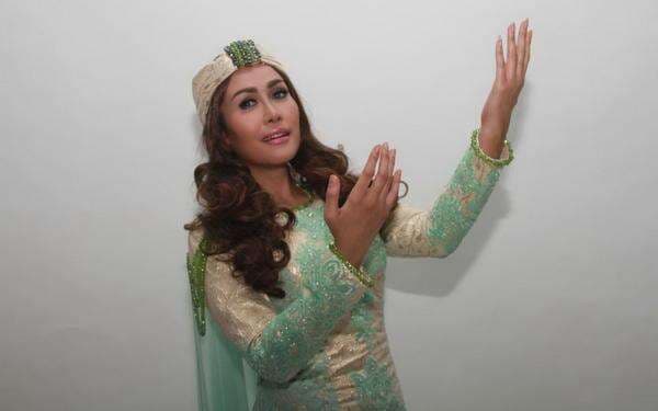 Biodata dan Agama Ratu Meta, Pedangdut yang Diduga Jadi Korban KDRT Suami Biodata dan Agama Ratu Meta, Pedangdut yang Diduga Jadi Korban KDRT Suami