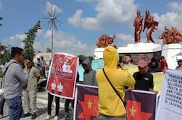 Ratusan Pemuda Riau Aksi Damai Mengapresiasi Petugas KPPS