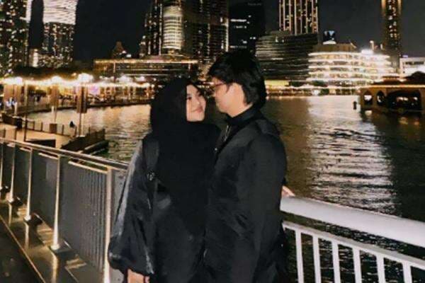 Rayakan 3 Tahun Pernikahan, Atta Halilintar Wujudkan Impian Aurel Hermansyah Liburan di Dubai Rayakan 3 Tahun Pernikahan, Atta Halilintar Wujudkan Impian Aurel Hermansyah Liburan di Dubai
