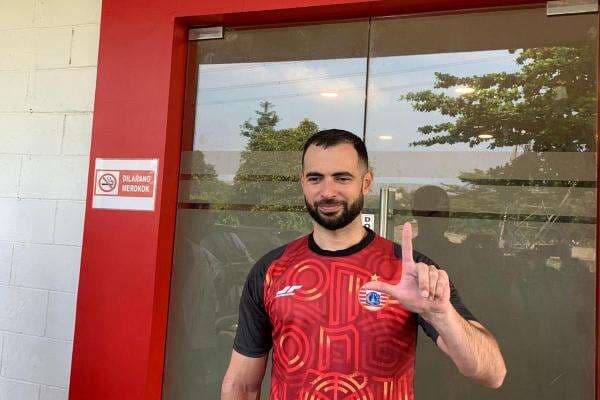 Jordi Amat Duet dengan Rizky Ridho di Persija Jakarta: Menyenangkan! Jordi Amat Duet dengan Rizky Ridho di Persija Jakarta: Menyenangkan!