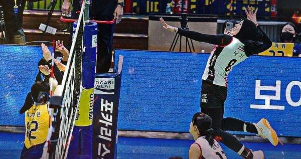 Hasil Red Sparks vs Hyundai Hillstate di Playoff Liga Voli Korea Selatan 2024-2025: Megawati Hangestri Dkk Menang 3-0! Hasil Red Sparks vs Hyundai Hillstate di Playoff Liga Voli Korea Selatan 2024-2025: Megawati Hangestri Dkk Menang 3-0!