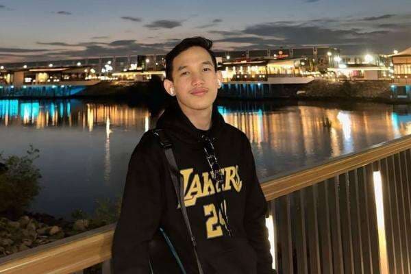 Refa Ardhi Bongkar Rahasia Bangun Kanal YouTube Gaming dari Nol Refa Ardhi Bongkar Rahasia Bangun Kanal YouTube Gaming dari Nol