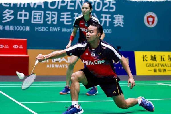 Rehan Naufal Cedera Parah, Jalani Operasi ACL usai Insiden Macau Open 2025! Rehan Naufal Cedera Parah, Jalani Operasi ACL usai Insiden Macau Open 2025!