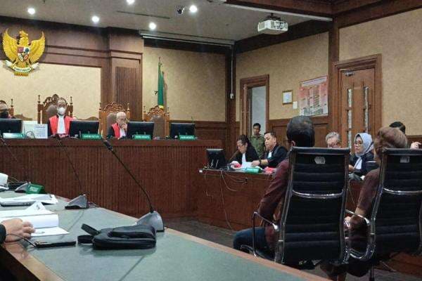 Rekaman Percakapan Agustiani Tio dan Saeful Bahri Diputar, Singgung Perintah Ibu dan Garansi Saya Rekaman Percakapan Agustiani Tio dan Saeful Bahri Diputar, Singgung Perintah Ibu dan Garansi Saya