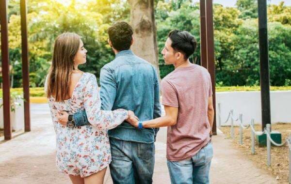 Renaga Tahier Digugat Cerai Istri karena Hobi Selingkuh, Penyakit atau Keturunan? Renaga Tahier Digugat Cerai Istri karena Hobi Selingkuh, Penyakit atau Keturunan?