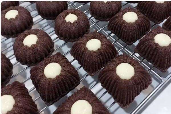 Resep Bolu Ketan Hitam Keju Lumer Viral TikTok, Fudgy dan Legit Resep Bolu Ketan Hitam Keju Lumer Viral TikTok, Fudgy dan Legit