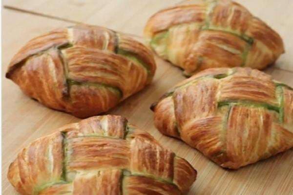 Resep Croissant ala Chef Devina Hermawan, Kue Ketupat Viral untuk Menu Lebaran Resep Croissant ala Chef Devina Hermawan, Kue Ketupat Viral untuk Menu Lebaran