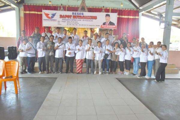 Reses 3 Hari di 8 Lokasi, Masyarakat Bengkalis Riau Antusias Sambut Kerja Nyata Legislator Perindo Reses 3 Hari di 8 Lokasi, Masyarakat Bengkalis Riau Antusias Sambut Kerja Nyata Legislator Perindo