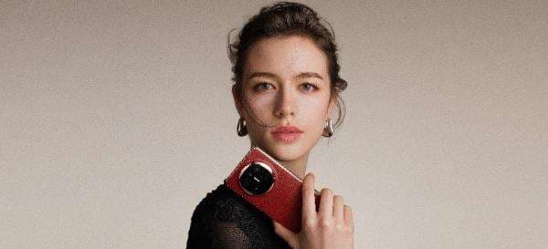 Resmi Hadir di Indonesia, HUAWEI Mate X6 Miliki Body Ramping, Tangguh, dan Makin Multitasking Resmi Hadir di Indonesia, HUAWEI Mate X6 Miliki Body Ramping, Tangguh, dan Makin Multitasking
