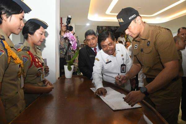 Resmikan Gedung Baru IPDN, Menko AHY: Ciptakan Birokrasi Adaptif, Inovatif, dan Berkelanjutan Resmikan Gedung Baru IPDN, Menko AHY: Ciptakan Birokrasi Adaptif, Inovatif, dan Berkelanjutan