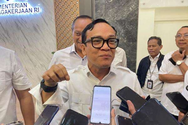 Respons Wamenaker soal Kemitraan Direksi Pegadaian dan Serikat Pekerja: Kunci Kemajuan Perusahaan Respons Wamenaker soal Kemitraan Direksi Pegadaian dan Serikat Pekerja: Kunci Kemajuan Perusahaan