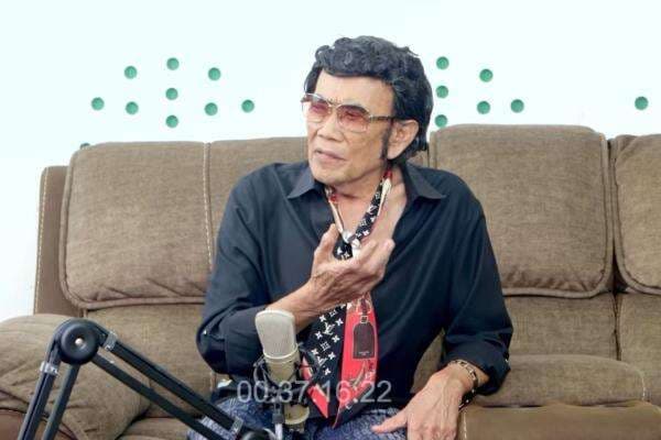 Rhoma Irama Ikhlas Lagunya Dinyanyikan Tanpa Bayar Royalti, Anggap Sedekah Rhoma Irama Ikhlas Lagunya Dinyanyikan Tanpa Bayar Royalti, Anggap Sedekah