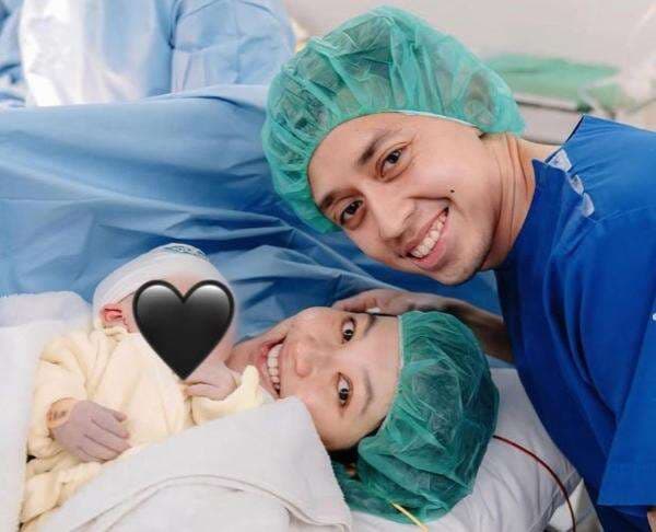 Kabar Bahagia! Rian Ardianto dan Ribka Sugiarto Sambut Kelahiran Anak Pertama Kabar Bahagia! Rian Ardianto dan Ribka Sugiarto Sambut Kelahiran Anak Pertama