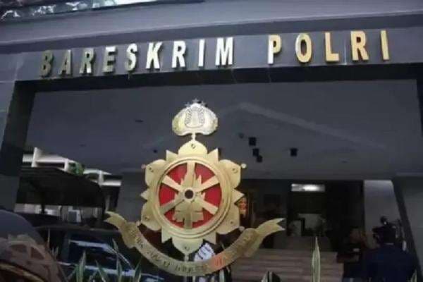Ridwan Kamil dan Lisa Mariana Akan Jalani Tes DNA di Puslabfor Bareskrim Polri Ridwan Kamil dan Lisa Mariana Akan Jalani Tes DNA di Puslabfor Bareskrim Polri