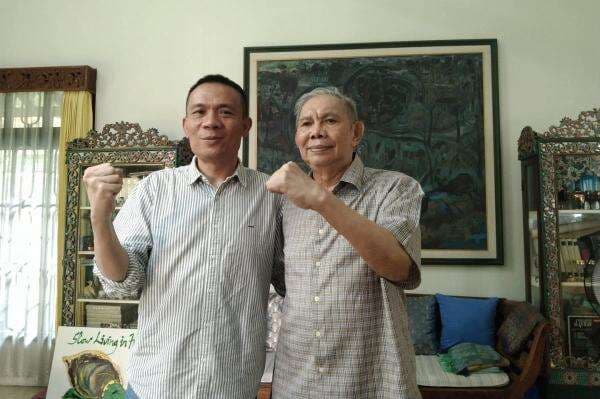 Rismon Sianipar Ungkap Lagi Obrolannya dengan Mantan Rektor UGM Sofian Effendi Rismon Sianipar Ungkap Lagi Obrolannya dengan Mantan Rektor UGM Sofian Effendi