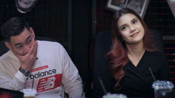 Syarla Marz Ungkap Masa Kecil Penuh Teror Gaib dalam Bisikan Gaib Syarla Marz Ungkap Masa Kecil Penuh Teror Gaib dalam Bisikan Gaib