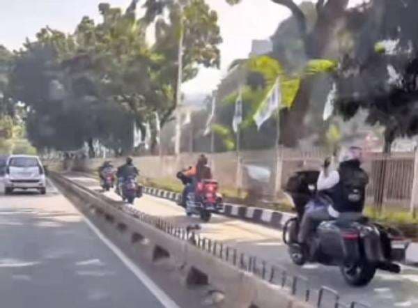 Rombongan Moge Terobos Jalur Transjakarta di Jakbar: 14 Kena Tilang Rombongan Moge Terobos Jalur Transjakarta di Jakbar: 14 Kena Tilang