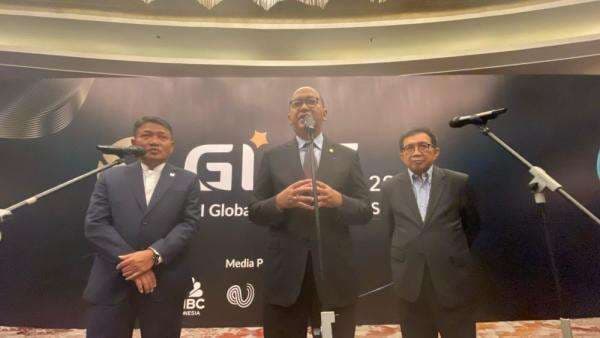 CEO Danantara Ingatkan Pentingnya Sinergi BUMN Perkuat Ekonomi Syariah CEO Danantara Ingatkan Pentingnya Sinergi BUMN Perkuat Ekonomi Syariah